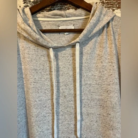 Lou & Grey Cream Speckled Hoodie Size XL - Picture 3 of 8